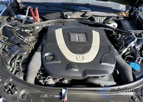 2011 Mercedes-Benz S 550 4Matic z USA, uszkodzony, nr VIN WDDNG8GB3BA373088